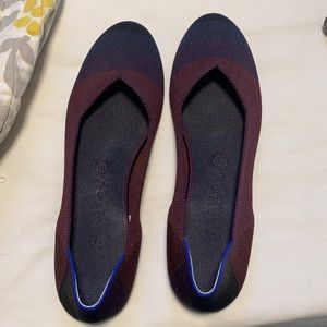 VGUC Rothys blackberry captoe 10.5